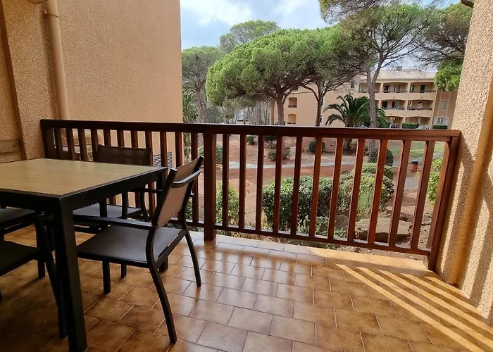 Chez K&d 4, Terrasse Et Piscine